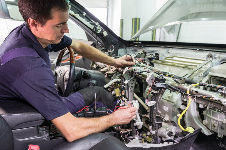 Что входит в кузовной ремонт автомобиля?